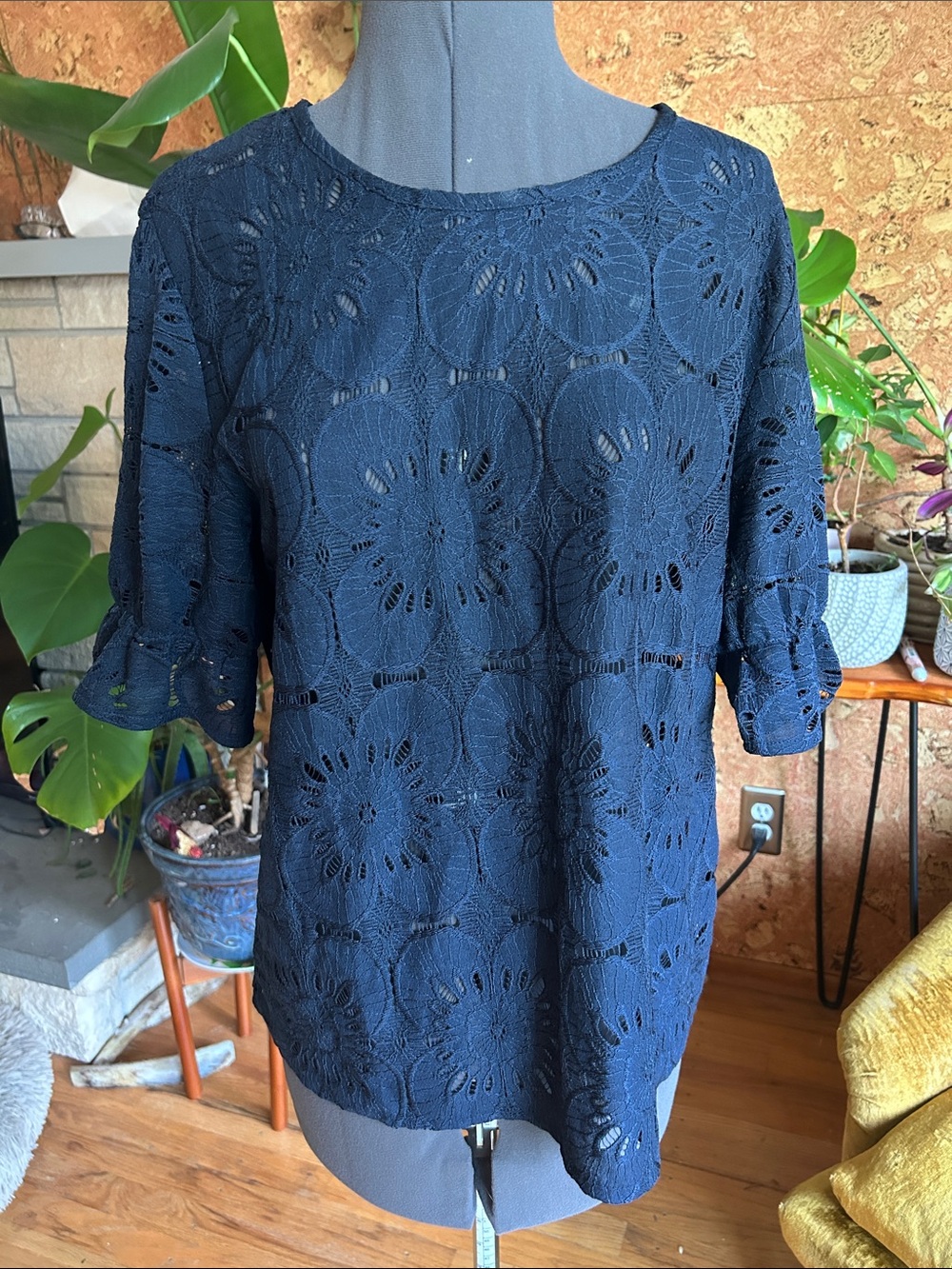 NWOTags Women's Navy Lace Floral Lace Top ✨So Cute✨Breathable Cotton✨
